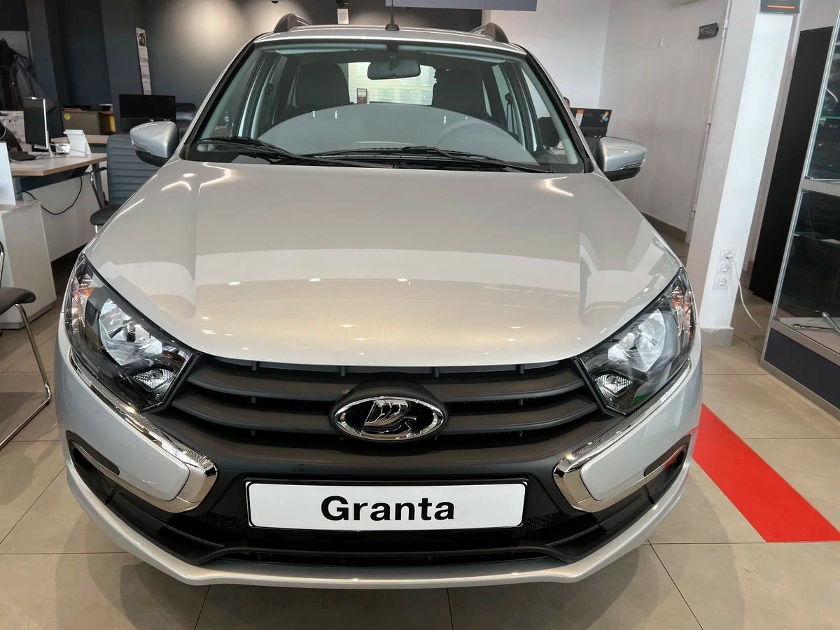 Lada Granta Универсал купить по цене от 432 000 рублей