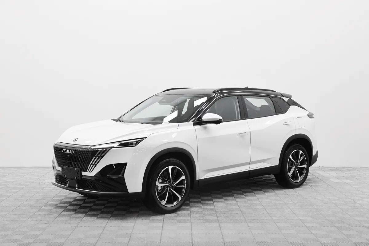 Dongfeng Mage с салона по цене от 1 739 000 рублей